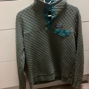 Green Patagonia Sweater